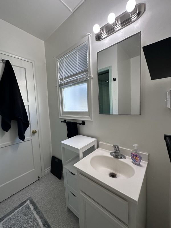 3950 Cerritos Ave - Photo 7 of 8