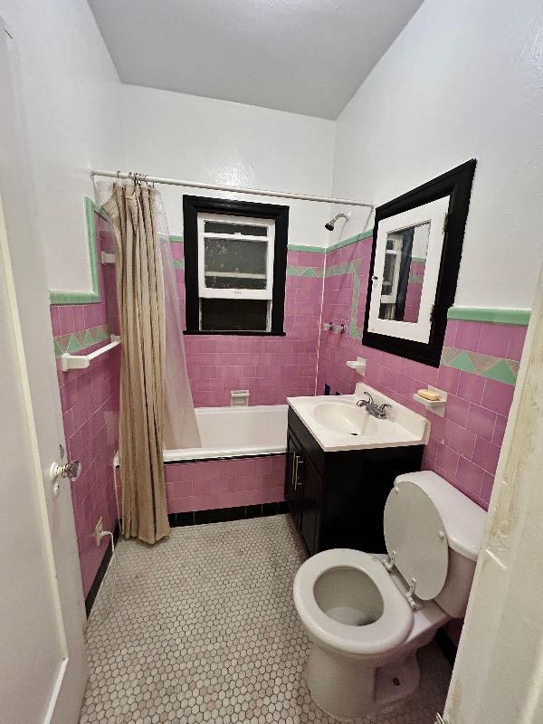 2025 Cheremoya Avenue #203B