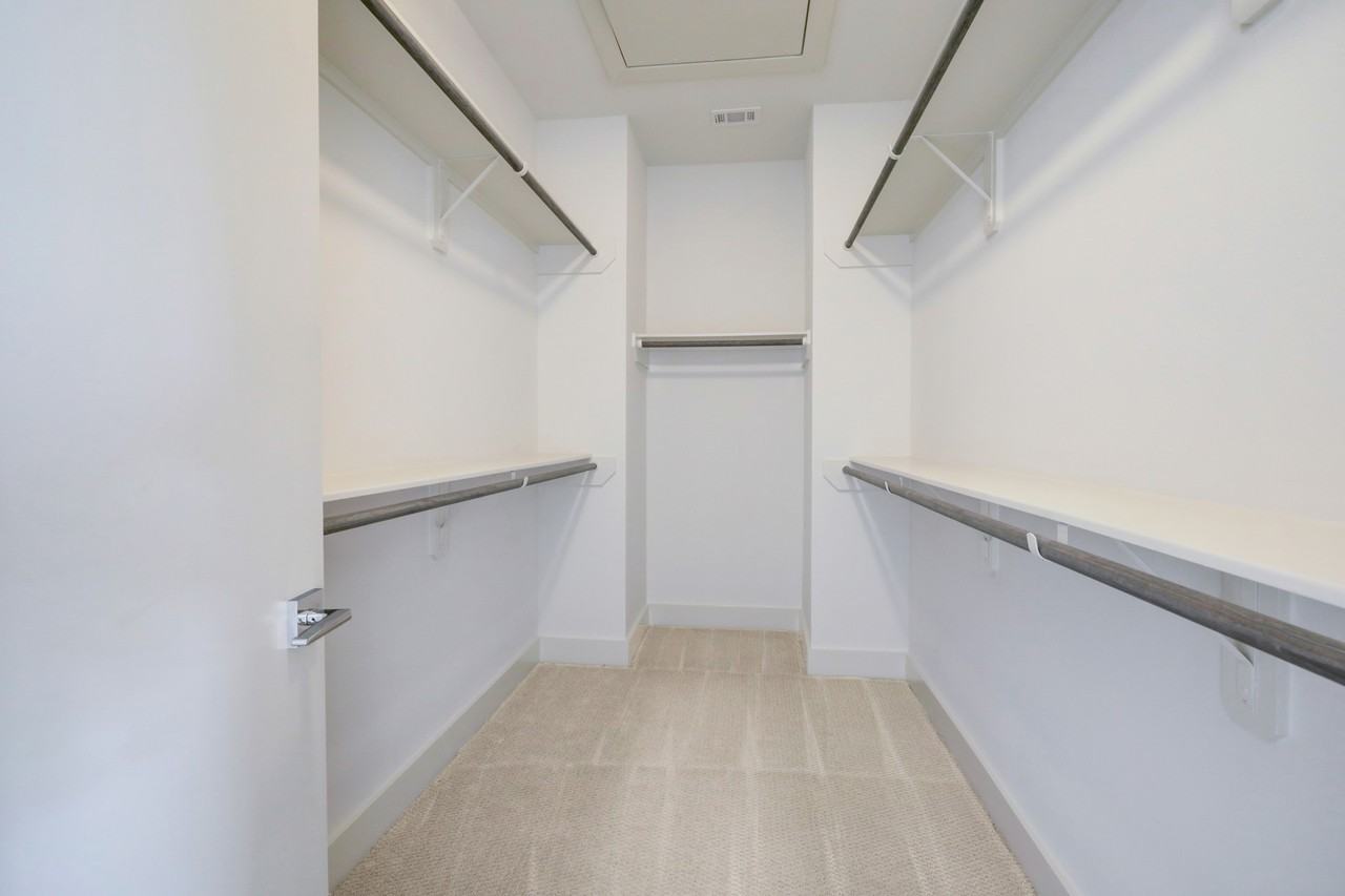 4813 Martin Oaks Ln #4813 - Photo 3 of 25