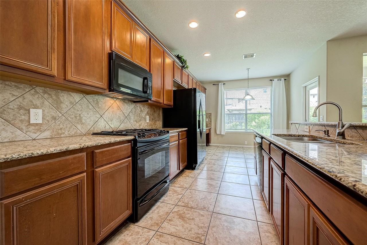 10011 Terrance Springs Lane #10011 - Photo 2 of 37