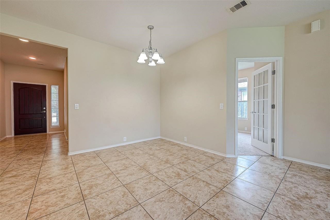 10011 Terrance Springs Lane #10011 - Photo 3 of 37