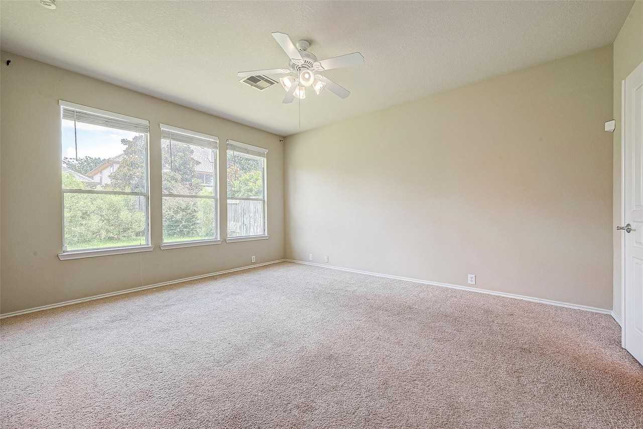 10011 Terrance Springs Lane #10011 - Photo 7 of 37