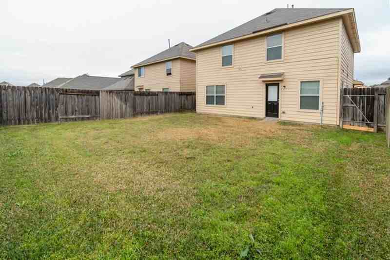 5811 Kyle Cove Drive #5811 - Photo 4 of 13