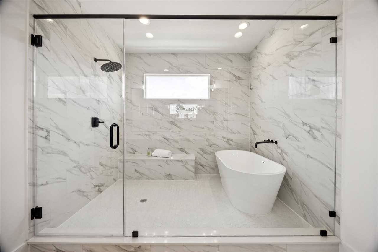 2806 Mills Street #2806 - Photo 7 of 29