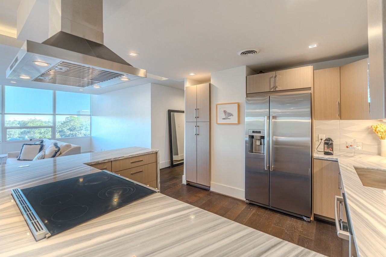 2701 Westheimer Road #27016F - Photo 4 of 45