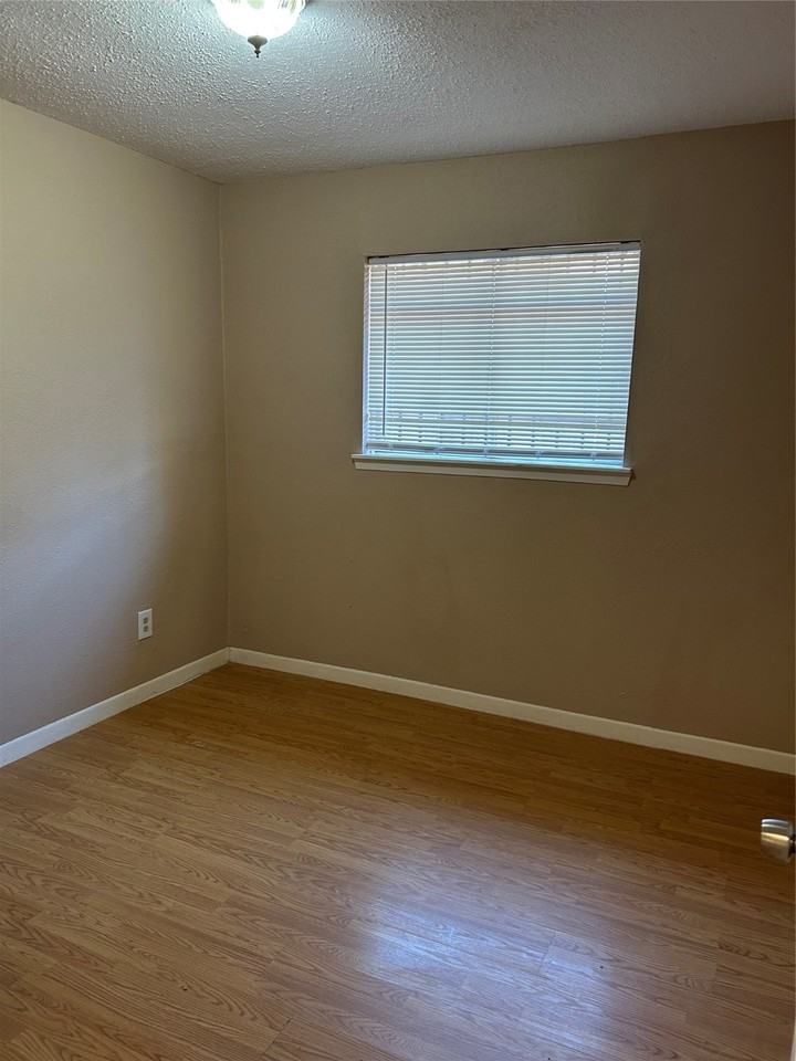 10018 Valley Wind Dr #10018 - Photo 7 of 12