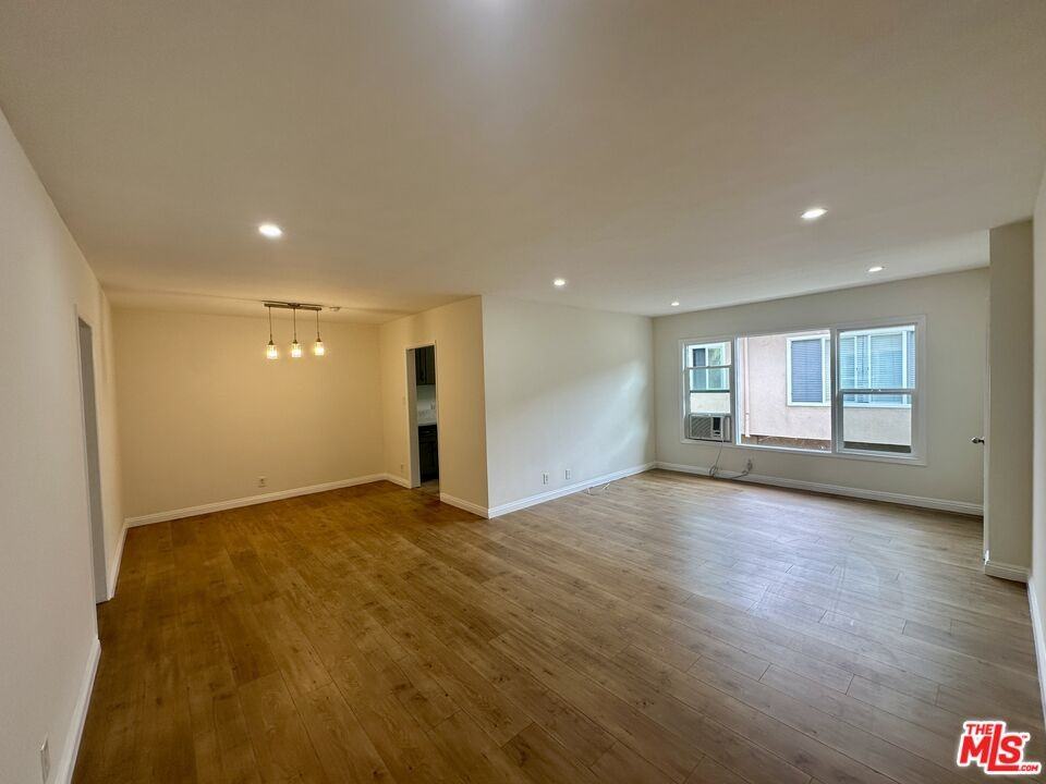 1114 South Sherbourne Drive #1114-6 - Photo 3 of 16