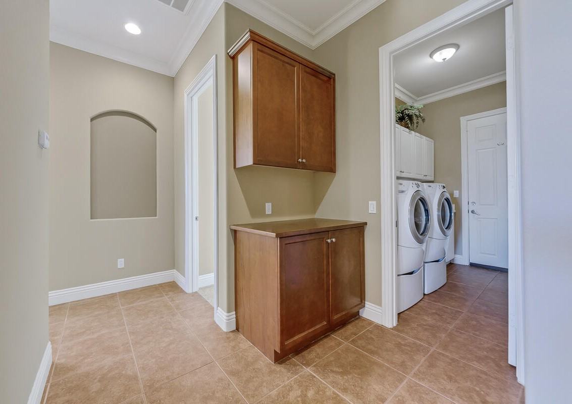 112 Rosetta Court #112