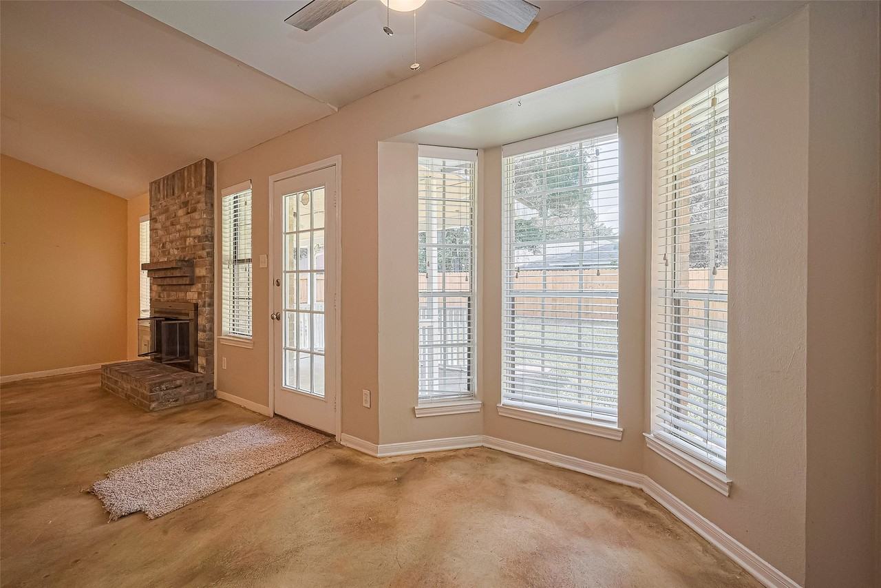 4031 Sherwood Ln #4031 - Photo 7 of 18