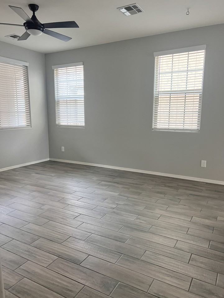 1728 East Dogwood Lane #1728 - Photo 4 of 19