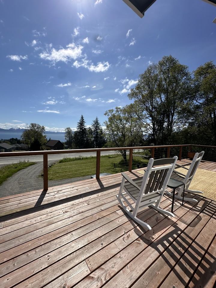 1170 Eric Lane #1 - Photo 2 of 20