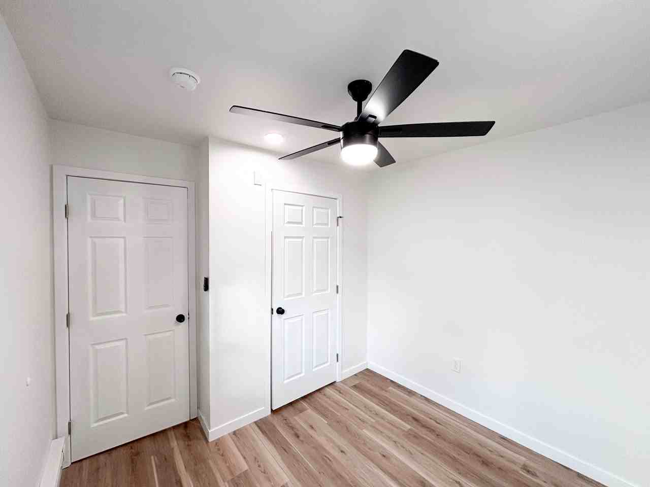 3533 N 6th St #3 - Photo 5 of 10