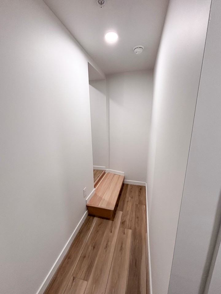 3533 N 6th St #3 - Photo 7 of 10