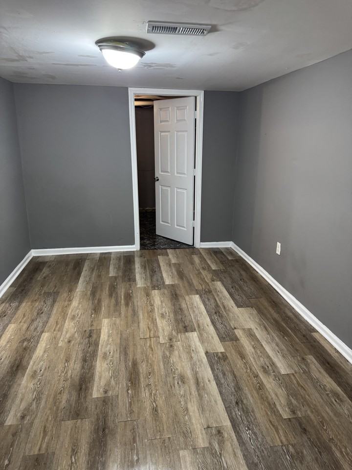 1335 Yecker Ave #NA - Photo 2 of 17