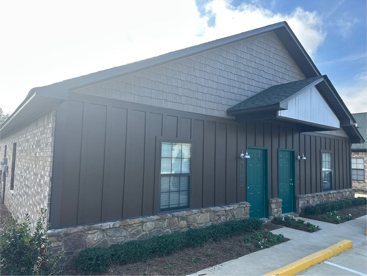 1032 S Veterans Memorial Blvd #1032A - Photo 4 of 40