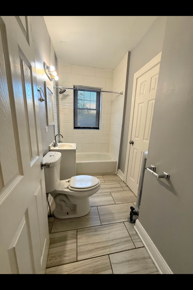 7640 South Stewart Avenue - Photo 2 of 5