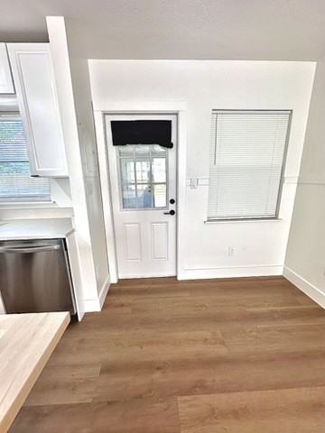 1050 Nokomis Street - Photo 7 of 29