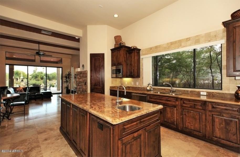 3000 3000 E Ironwood Road - Photo 7 of 19