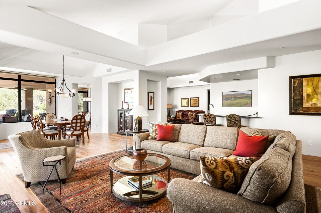 10010 Taos Drive - Photo 6 of 50