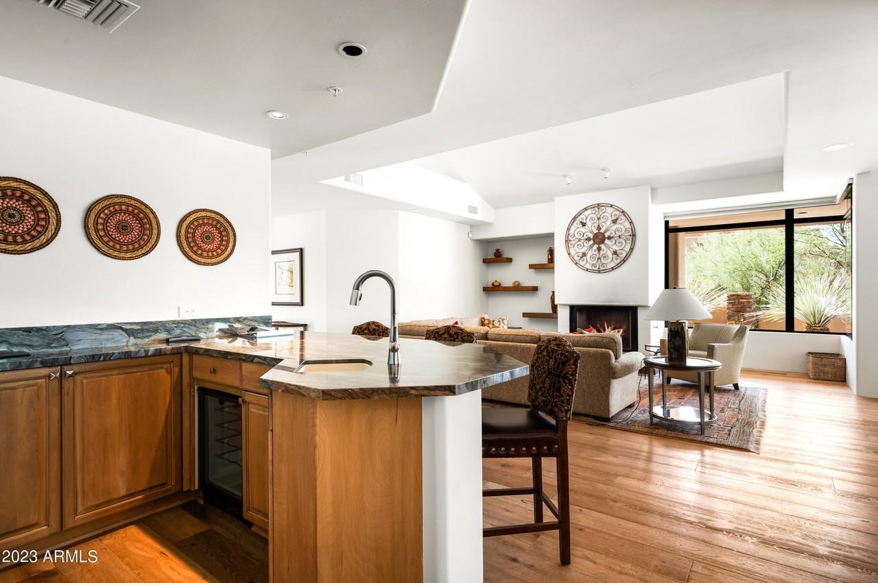 10010 Taos Drive - Photo 7 of 50