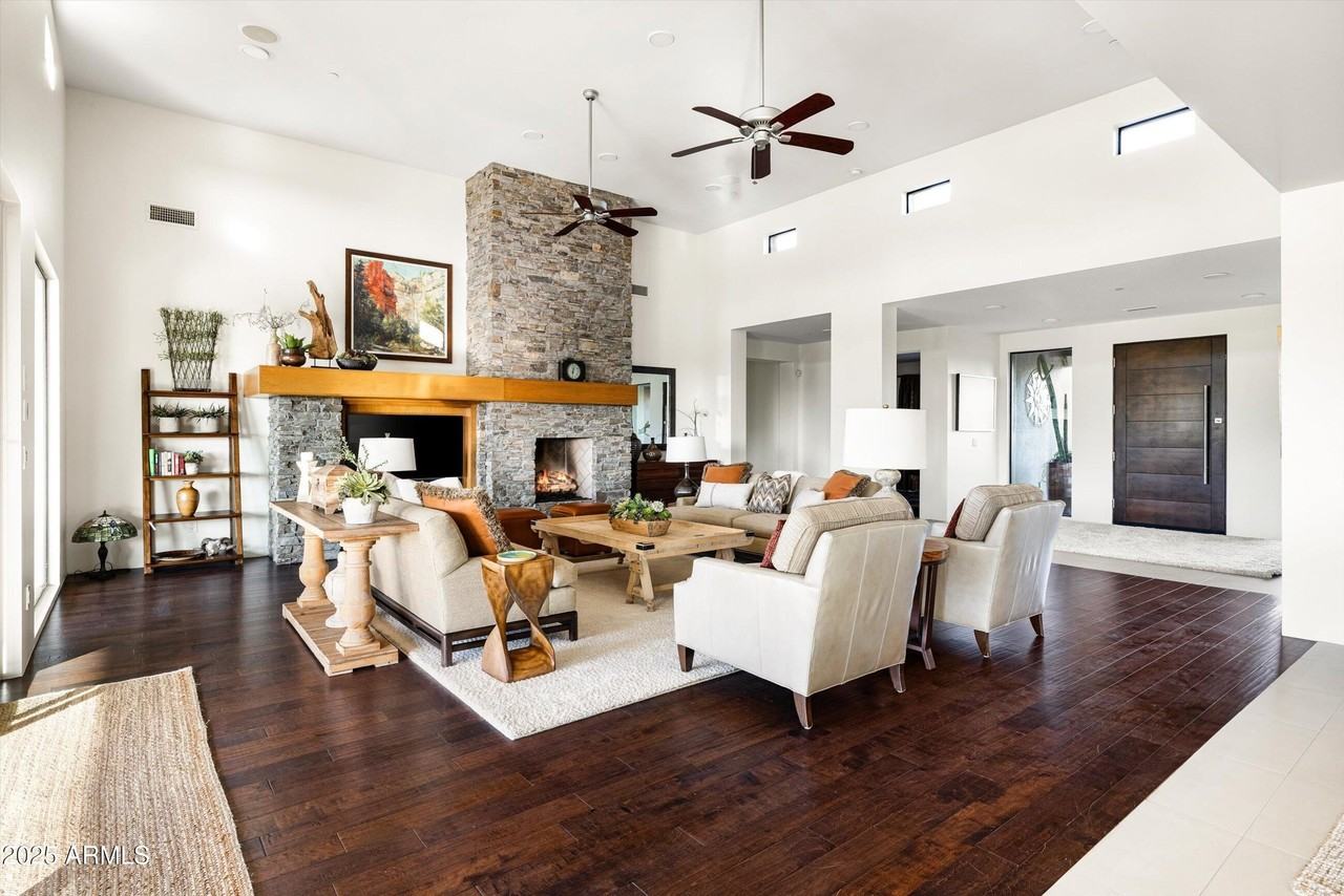 9894 E Miramonte Dr - Photo 7 of 50