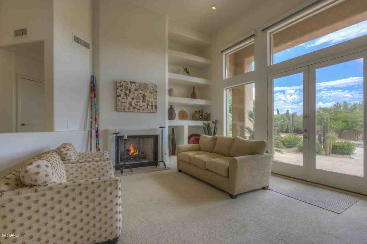 34125 North Boulders Parkway - Photo 6 of 38