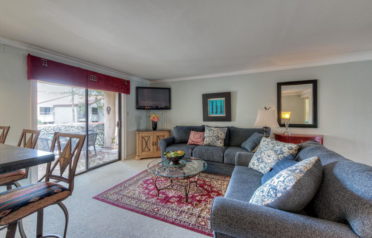 9340 N 92nd St #204 - Photo 5 of 22