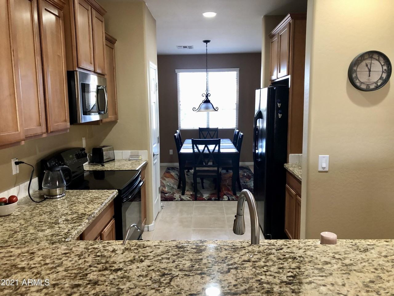 6566 W Mockingbird Ct - Photo 7 of 27