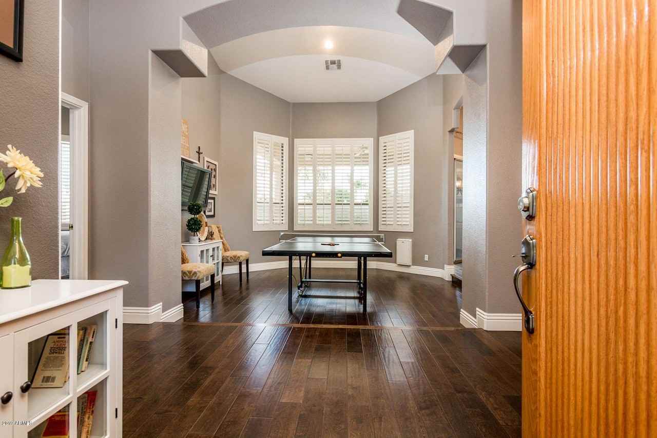 1471 West Bartlett Way - Photo 3 of 36