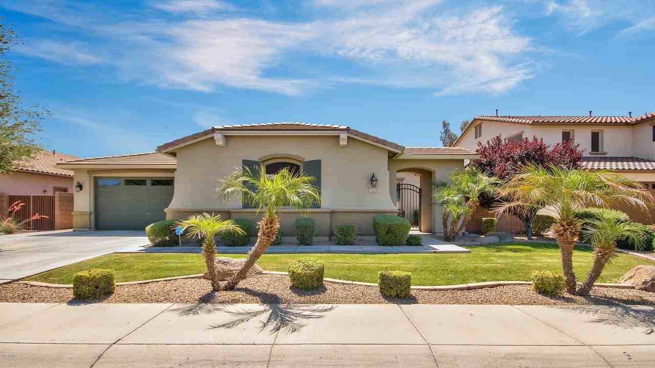 5475 South Cardinal Street - Photo 5 of 50