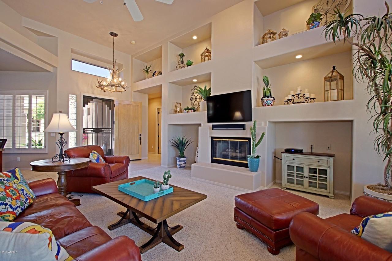 6469 E Amber Sun Dr - Photo 4 of 50