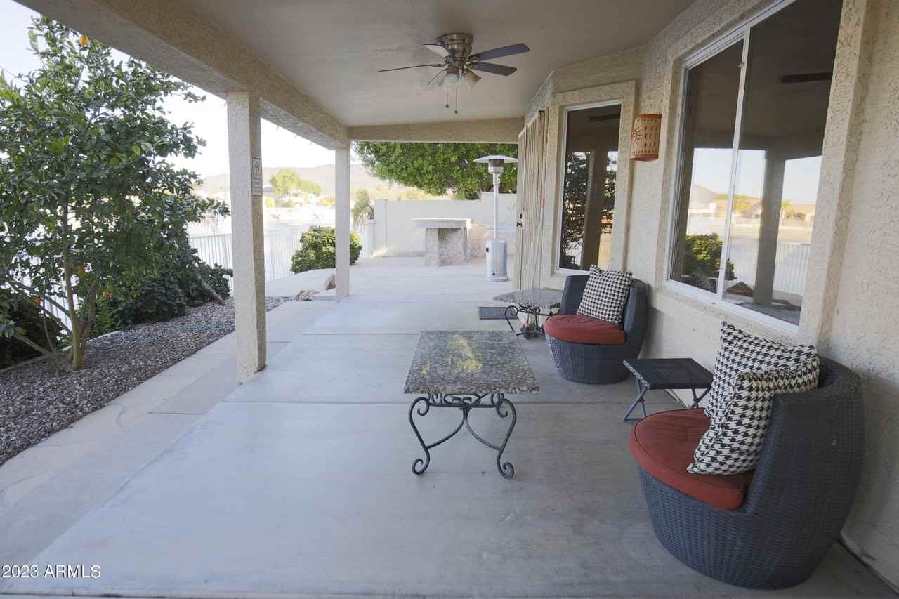 5422 West Pontiac Drive - Photo 7 of 50