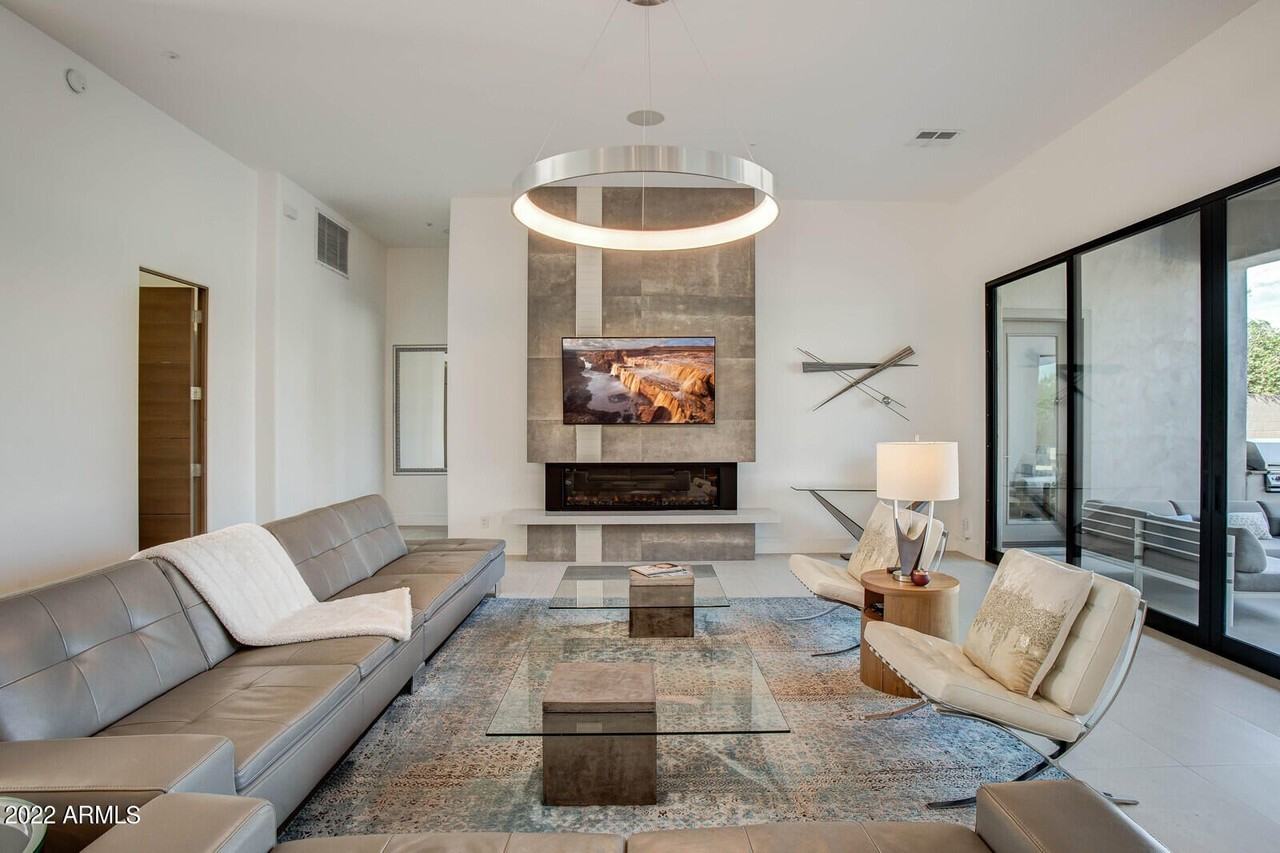 19823 North 83rd Place - Photo 6 of 50