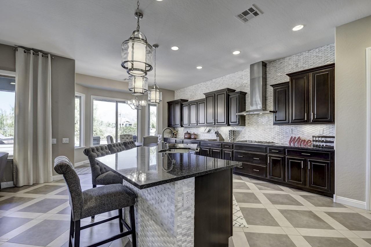 5940 East Bramble Berry Lane - Photo 7 of 35