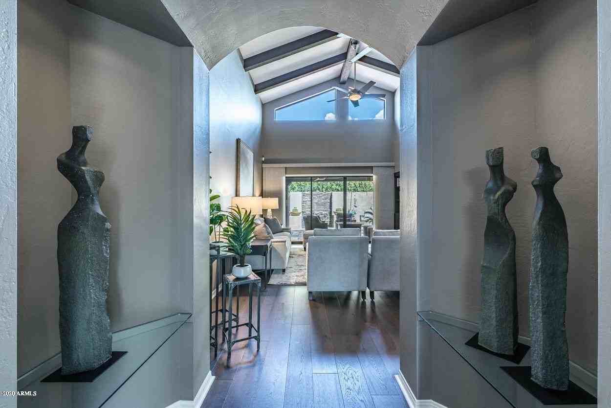 8622 East Vista Del Lago - Photo 5 of 35