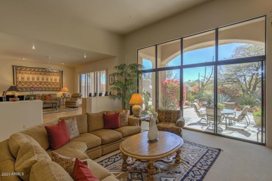 7723 Cassia Circle - Photo 5 of 23