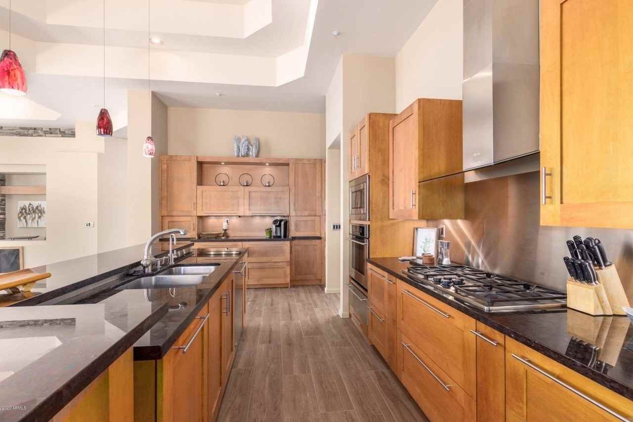 5365 Prickley Pear Road - Photo 7 of 48