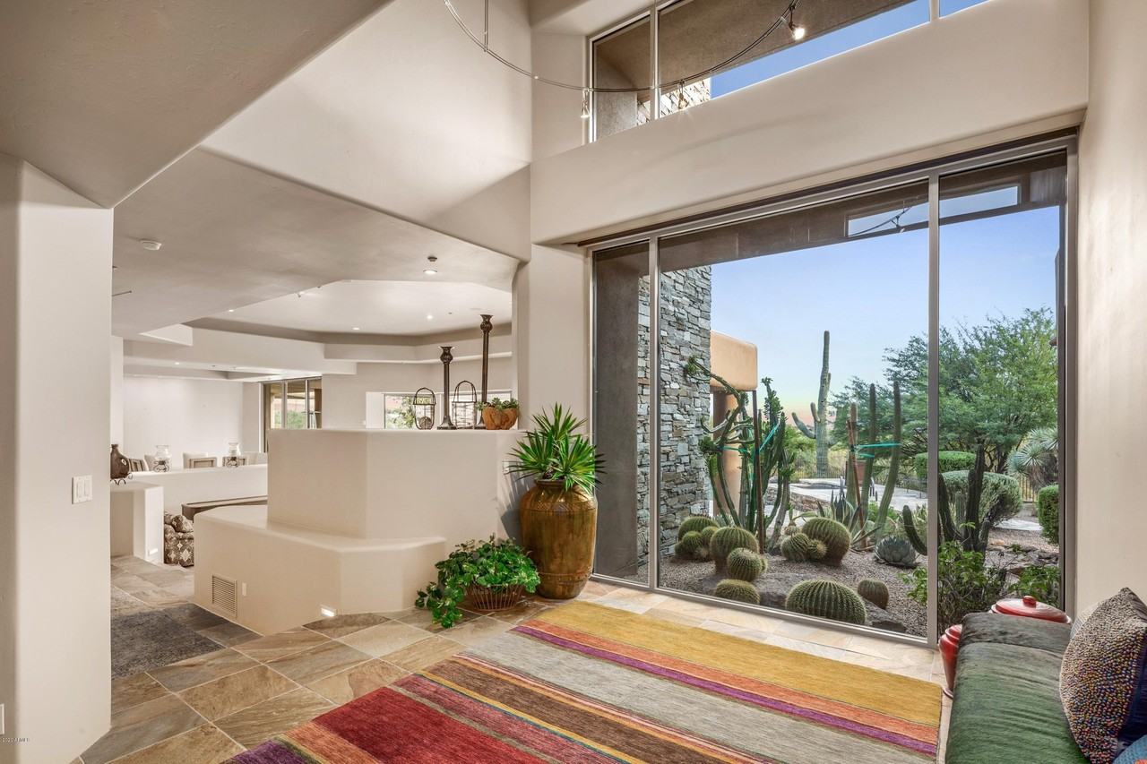 10191 E Filaree Ln - Photo 6 of 45