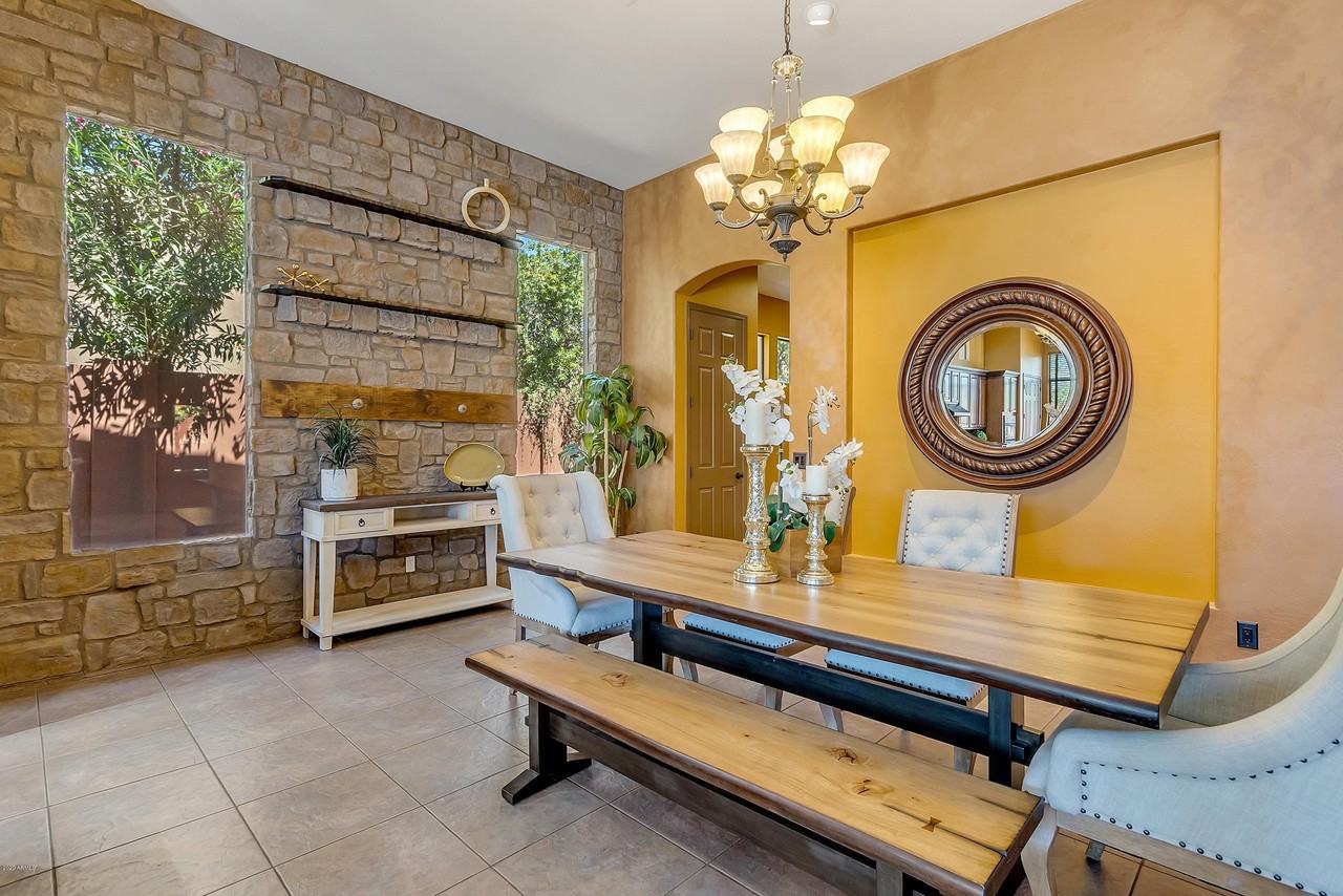 8024 E Windwood Ln - Photo 6 of 50