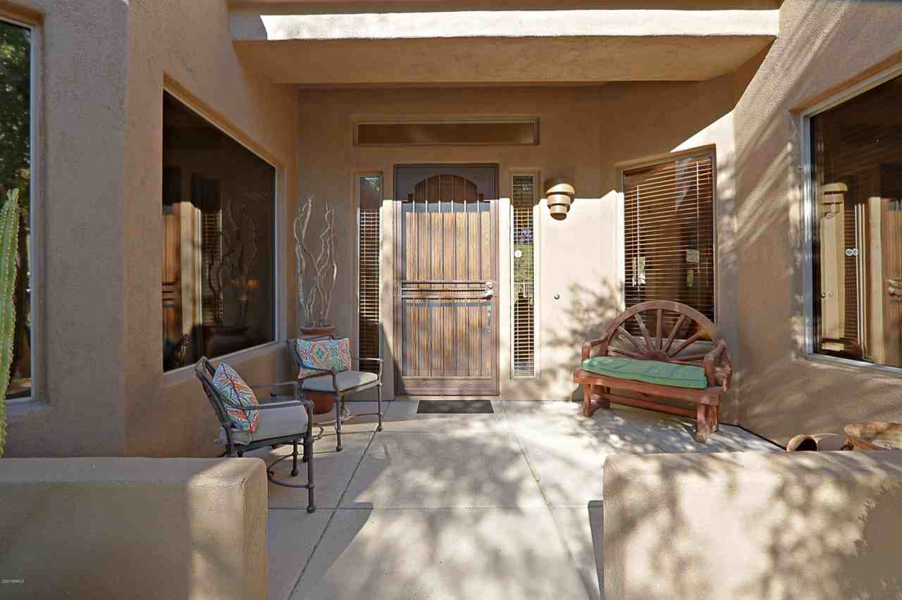 6894 E Thirsty Cactus Ln - Photo 4 of 50