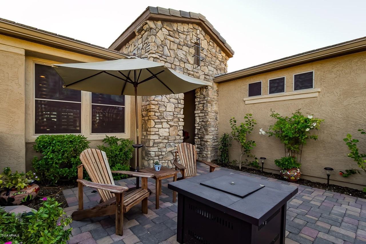 28207 North 123rd Lane - Photo 3 of 50