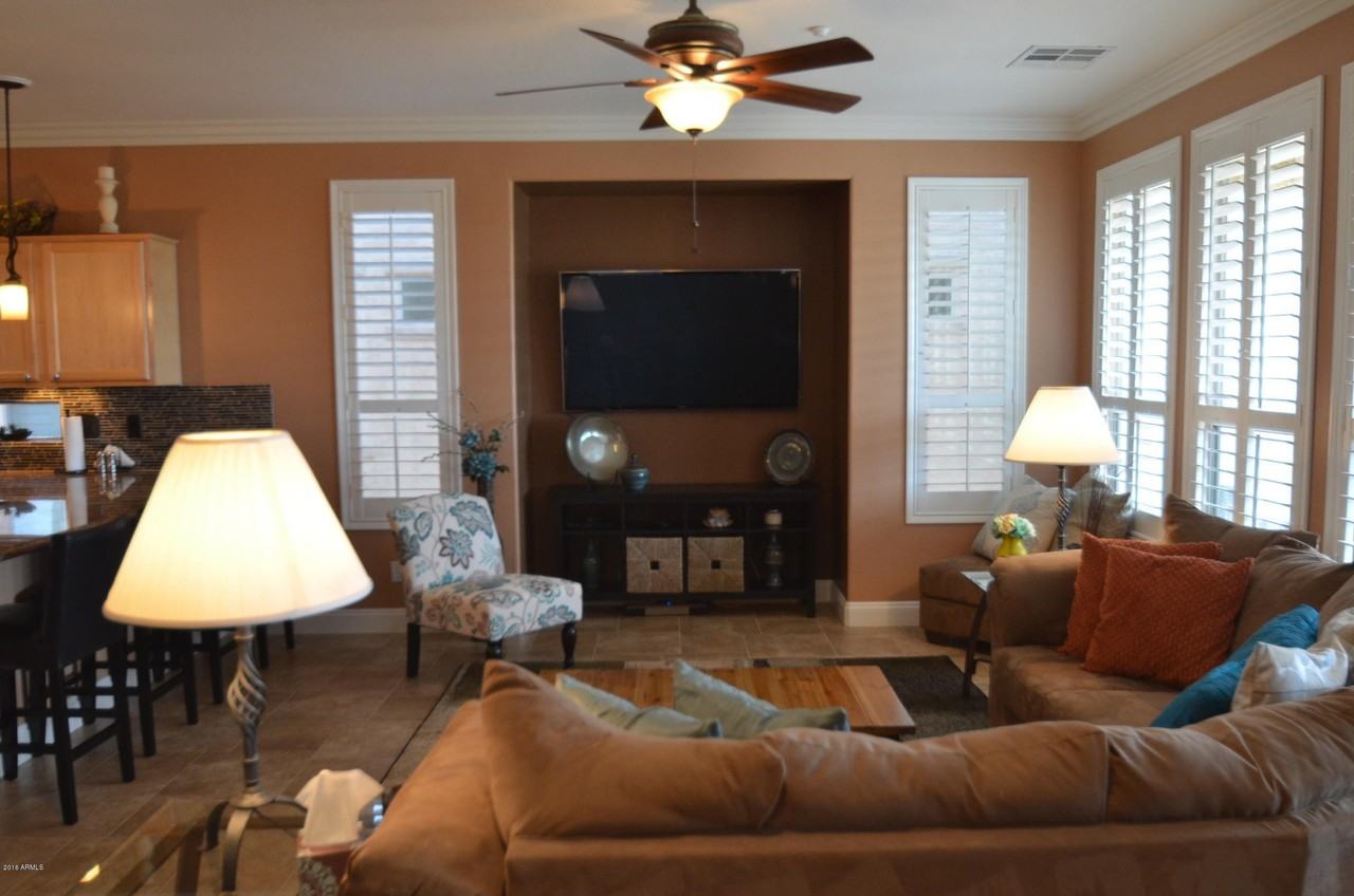 28207 North 123rd Lane - Photo 6 of 50