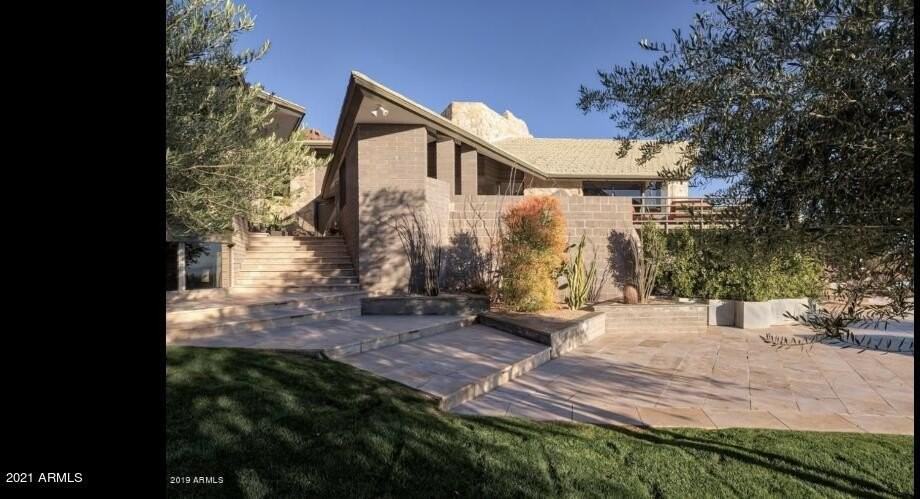 6010 East Cholla Lane - Photo 7 of 50