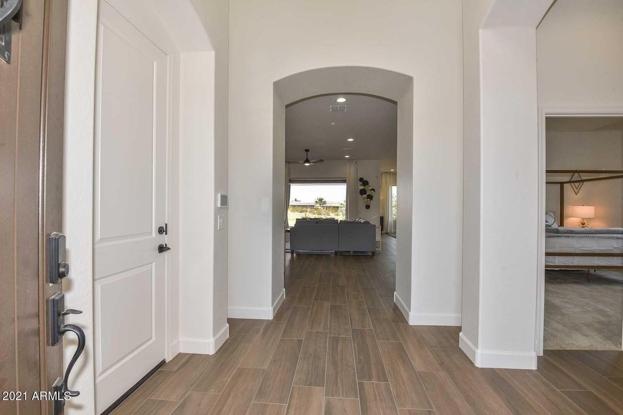 17787 Sunward Drive - Photo 3 of 50