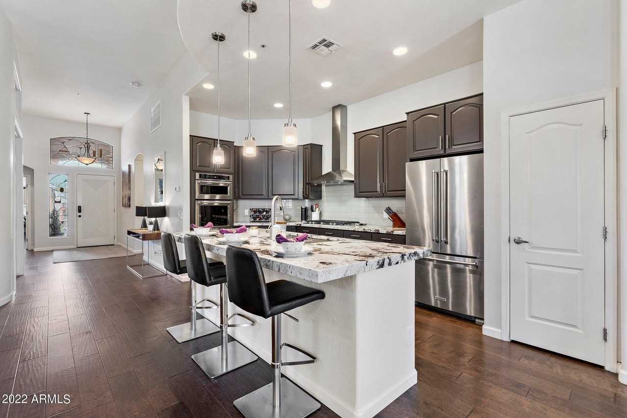 8184 E Beardsley Rd - Photo 6 of 39