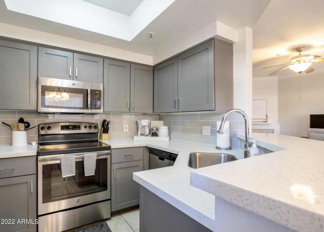 9450 East Becker Lane #1040 - Photo 5 of 27