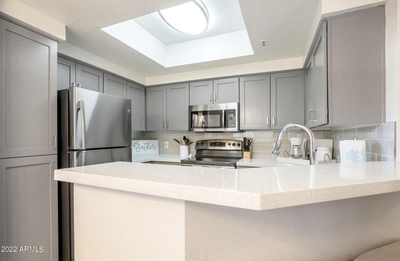 9450 East Becker Lane #1040 - Photo 6 of 27