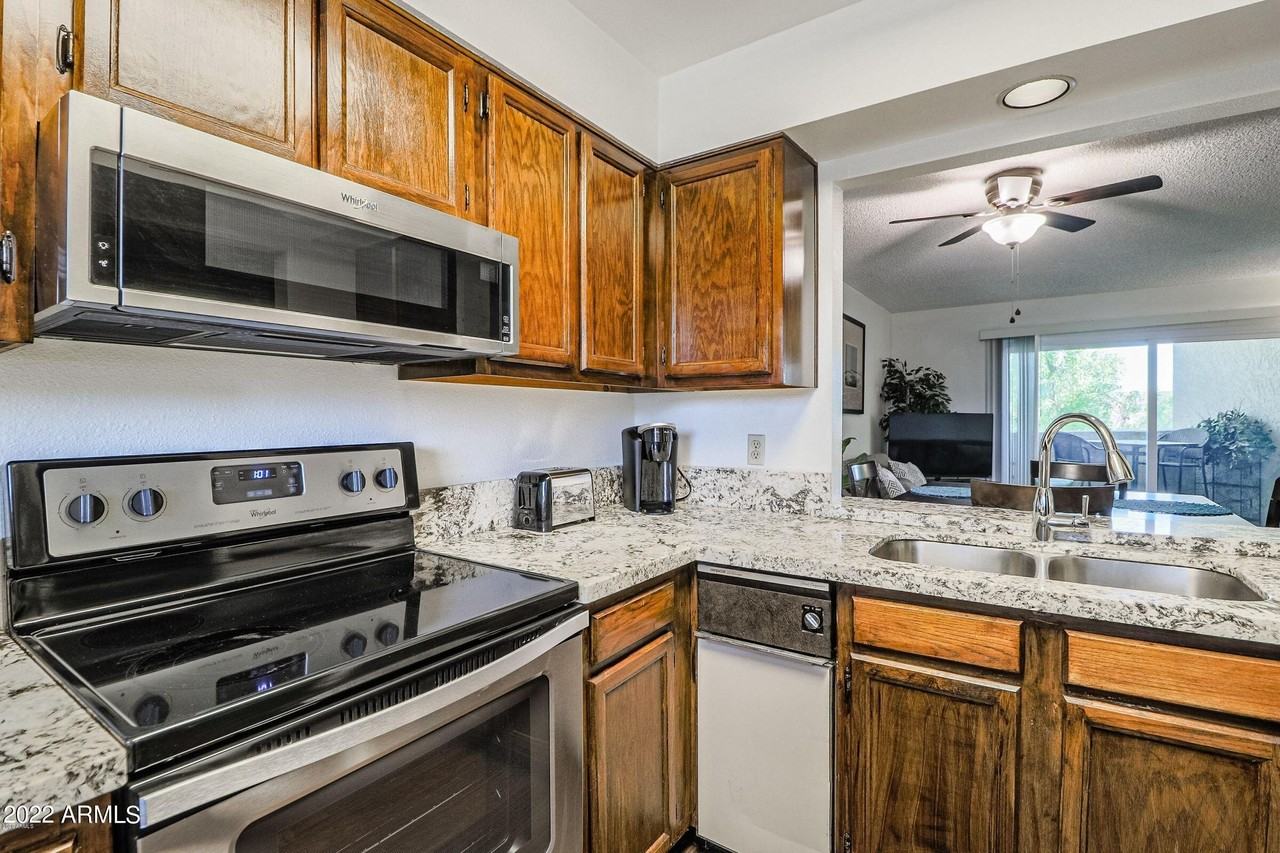 7474 East Earll Drive #309 - Photo 6 of 19