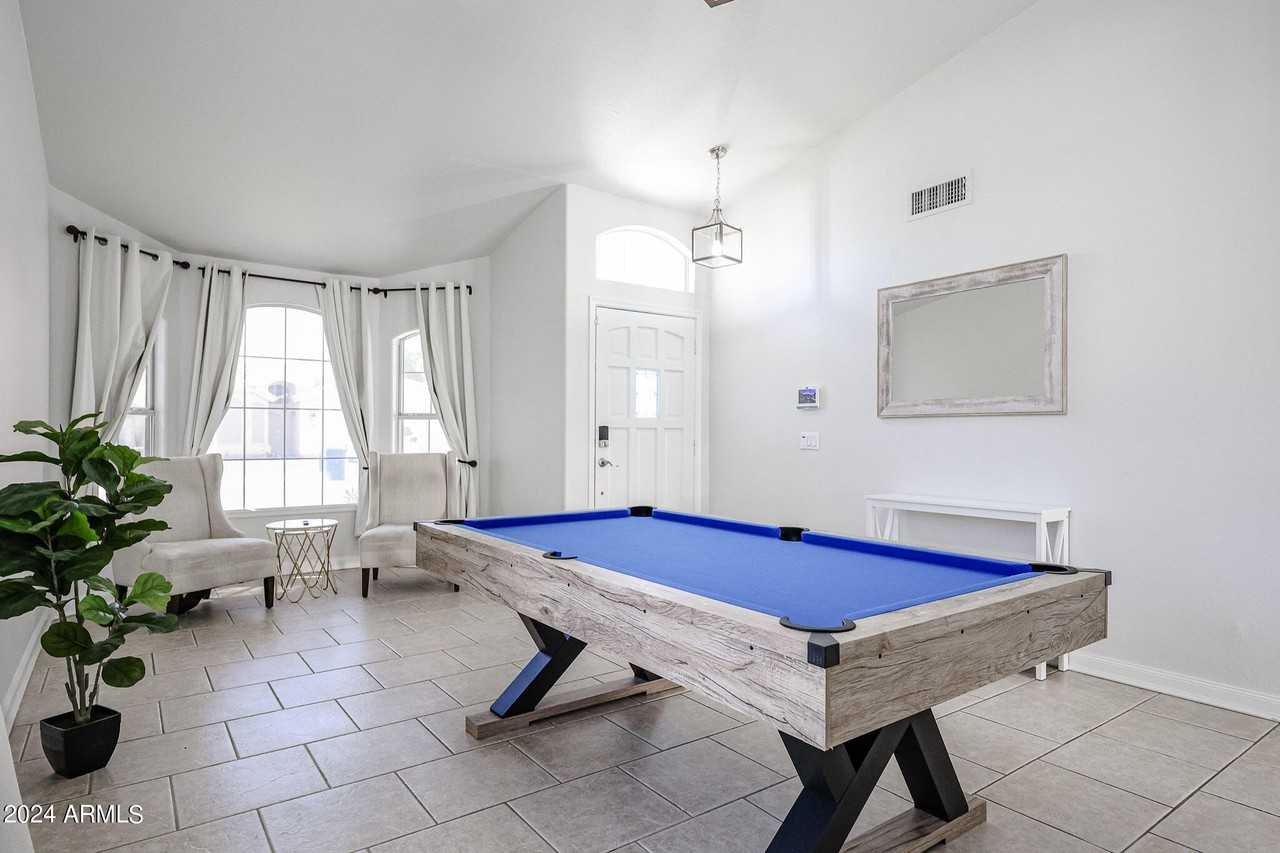 12722 West Monte Vista Road - Photo 6 of 43