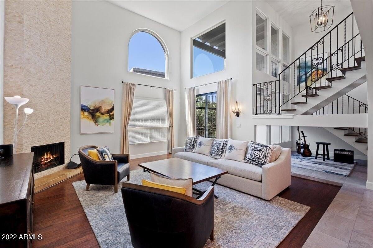 7702 Pleasant Run - Photo 6 of 33